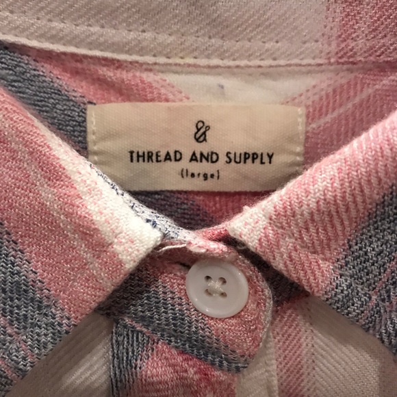 Thread & Supply button down top - Picture 3 of 4